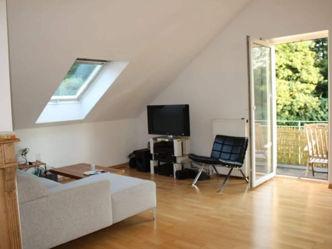 4 Zimmer Wohnung mit 90 m² in Wuppertal – Bild 1