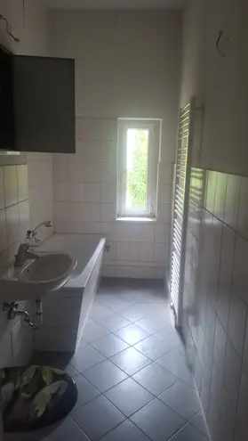 5 Zimmer Wohnung mit 104 m² in Halle (Saale) – Bild 11