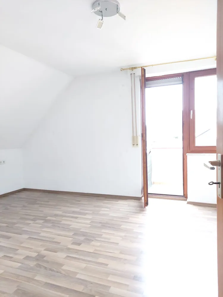 3 Zimmer Wohnung mit 72 m² in Stuttgart – Bild 4