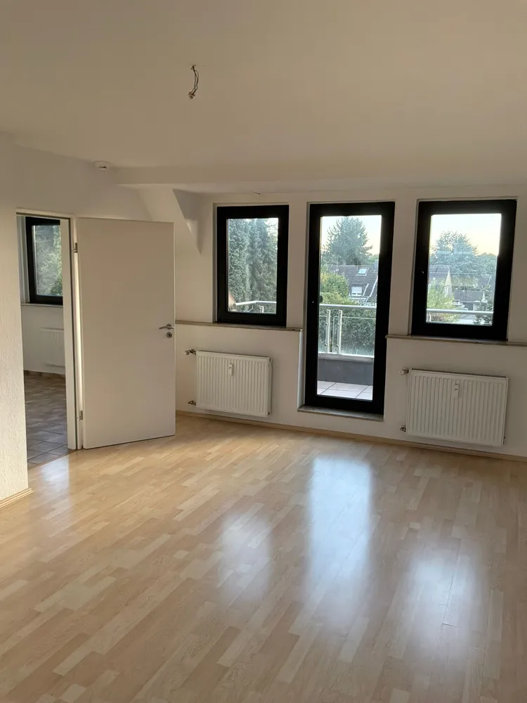 3 Zimmer Wohnung mit 80 m² in Essen – Bild 2