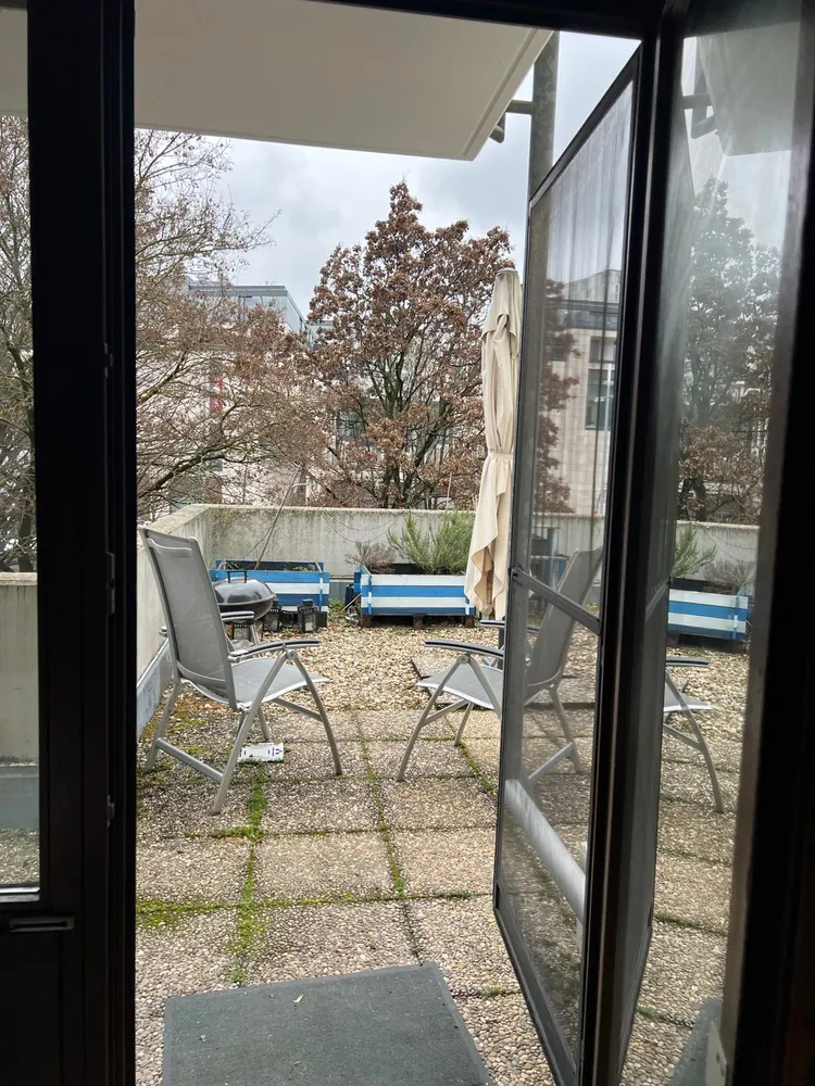 1 room apartment with 38 m² in Stuttgart – Photo 12