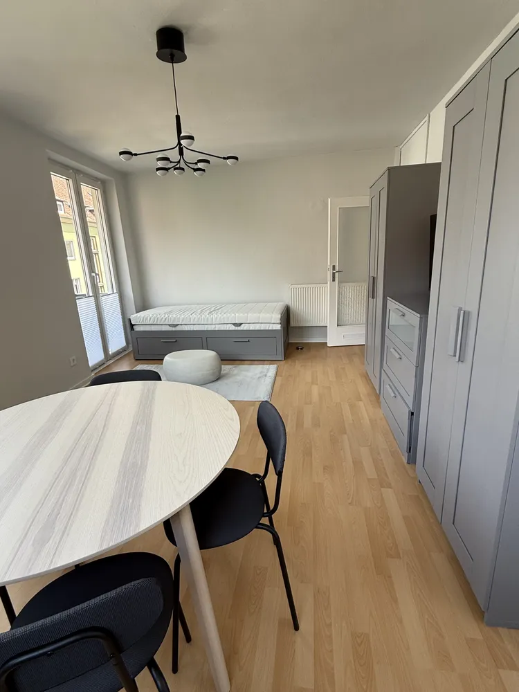 1 room apartment with 40 m² in Hanover – Photo 2