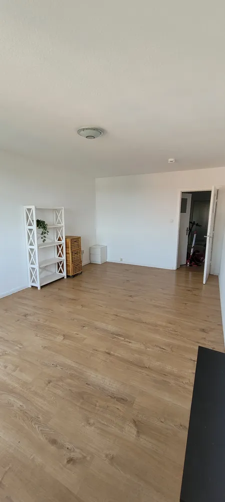 1 Zimmer Wohnung mit 35 m² in Hamburg – Bild 2