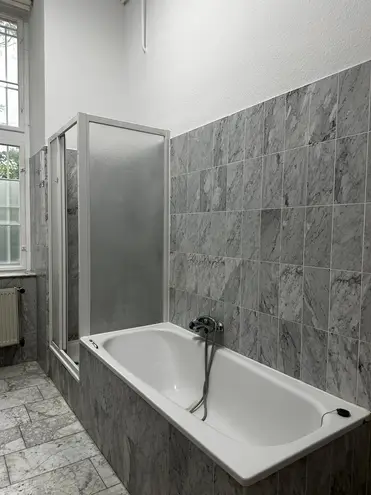 2 Zimmer Wohnung mit 79 m² in Berlin – Bild 6