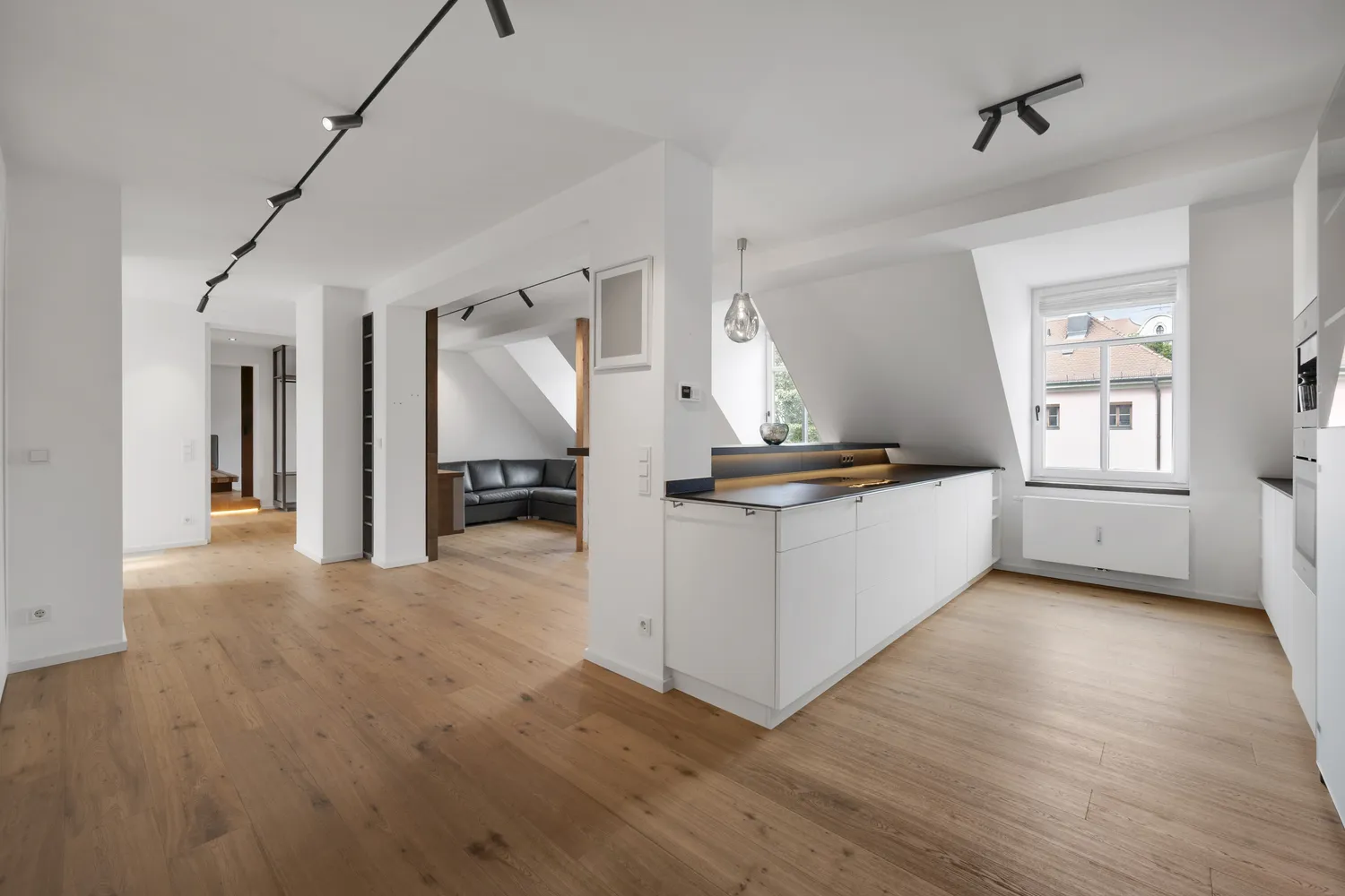 3 Zimmer Wohnung mit 101 m² in München – Bild 9
