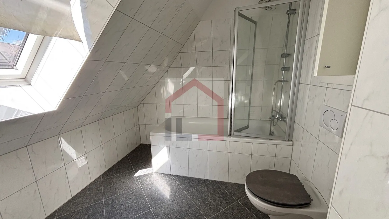 2 Zimmer Wohnung mit 69 m² in Neumünster – Bild 7