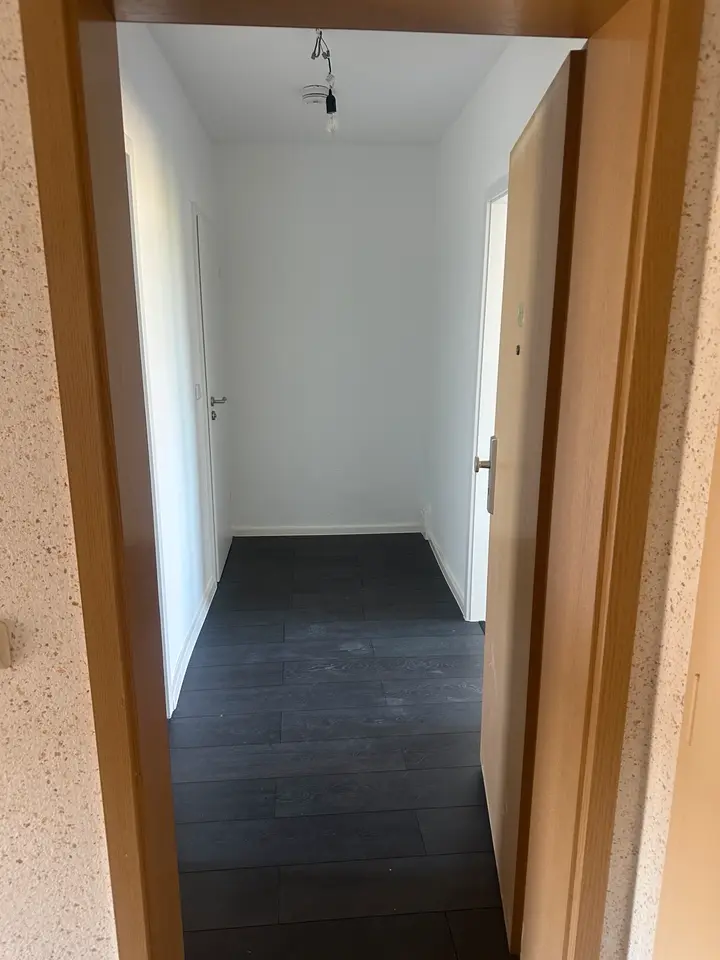 2 Zimmer Wohnung mit 47 m² in Crimmitschau – Bild 3