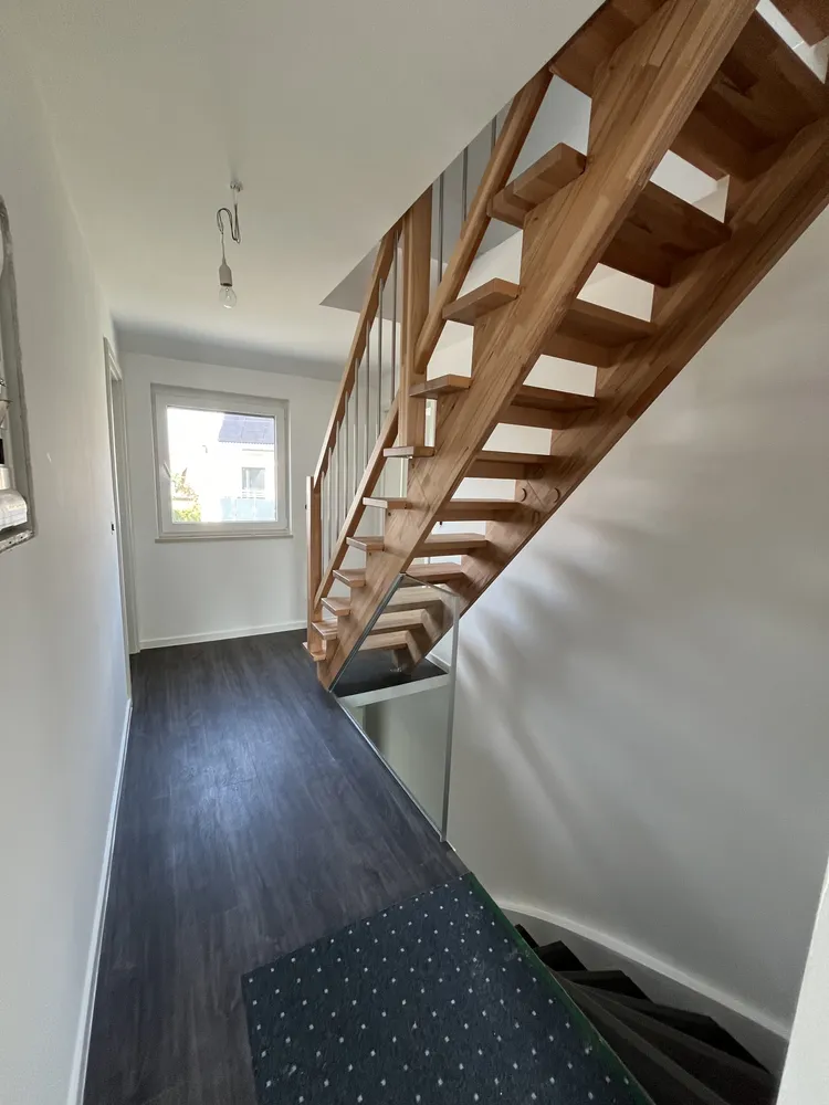 5 Zimmer Wohnung mit 98 m² in Schwabach – Bild 3
