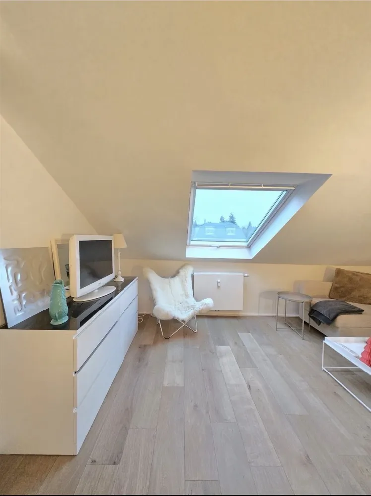 2 room apartment with 44 m² in Wiesbaden – Photo 4