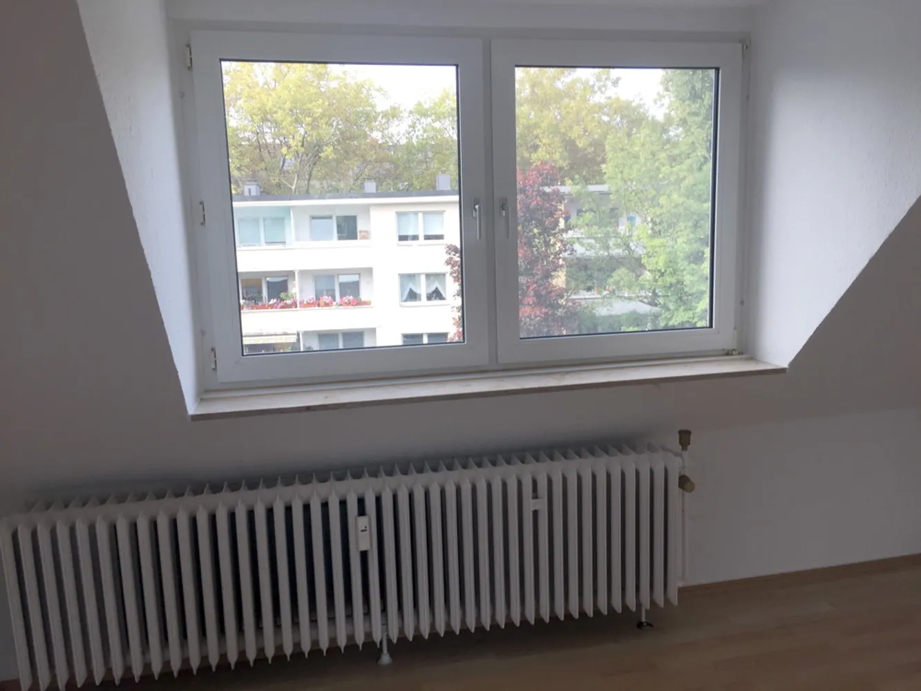 4 Zimmer Wohnung mit 96 m² in Essen – Bild 4