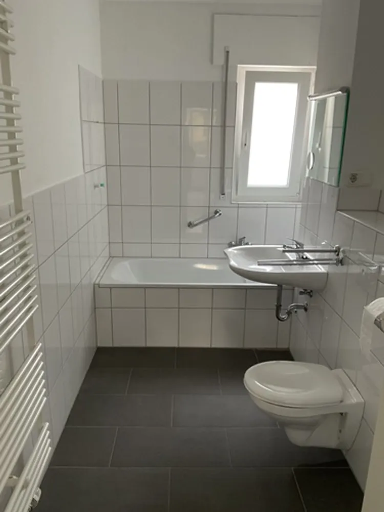 4 Zimmer Wohnung mit 89 m² in Bonn – Bild 2