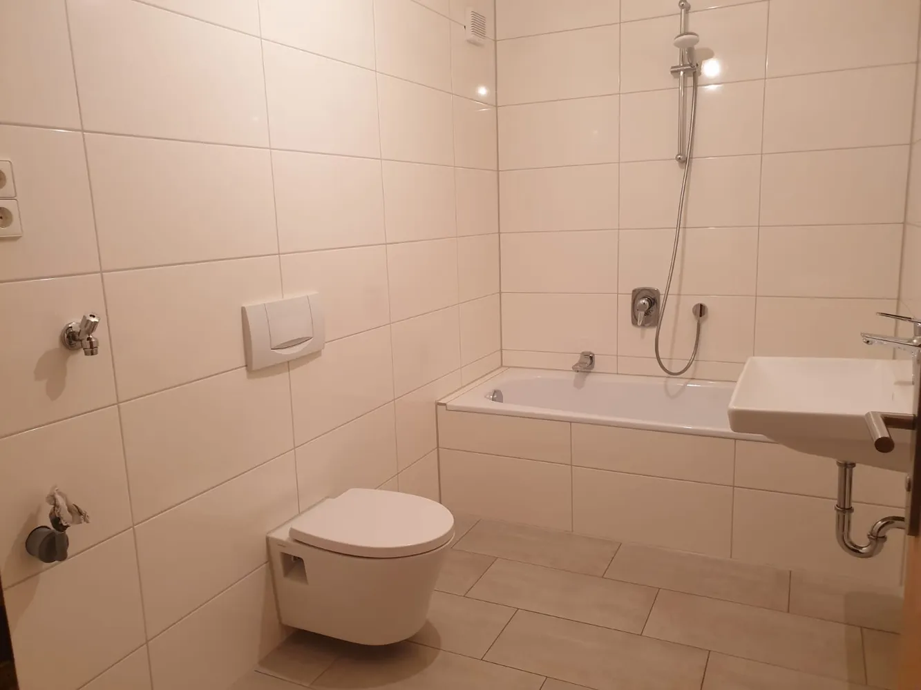 4 Zimmer Wohnung mit 114 m² in Karlsruhe – Bild 5