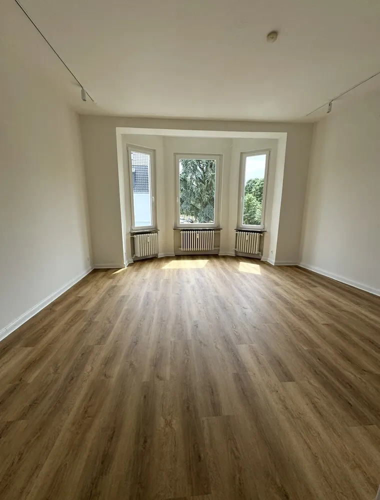 3 Zimmer Wohnung mit 93 m² in Düsseldorf – Bild 1