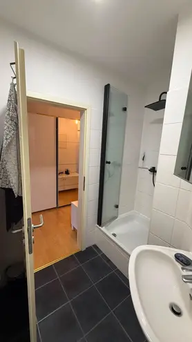 2 Zimmer Wohnung mit 48 m² in Düsseldorf – Bild 9