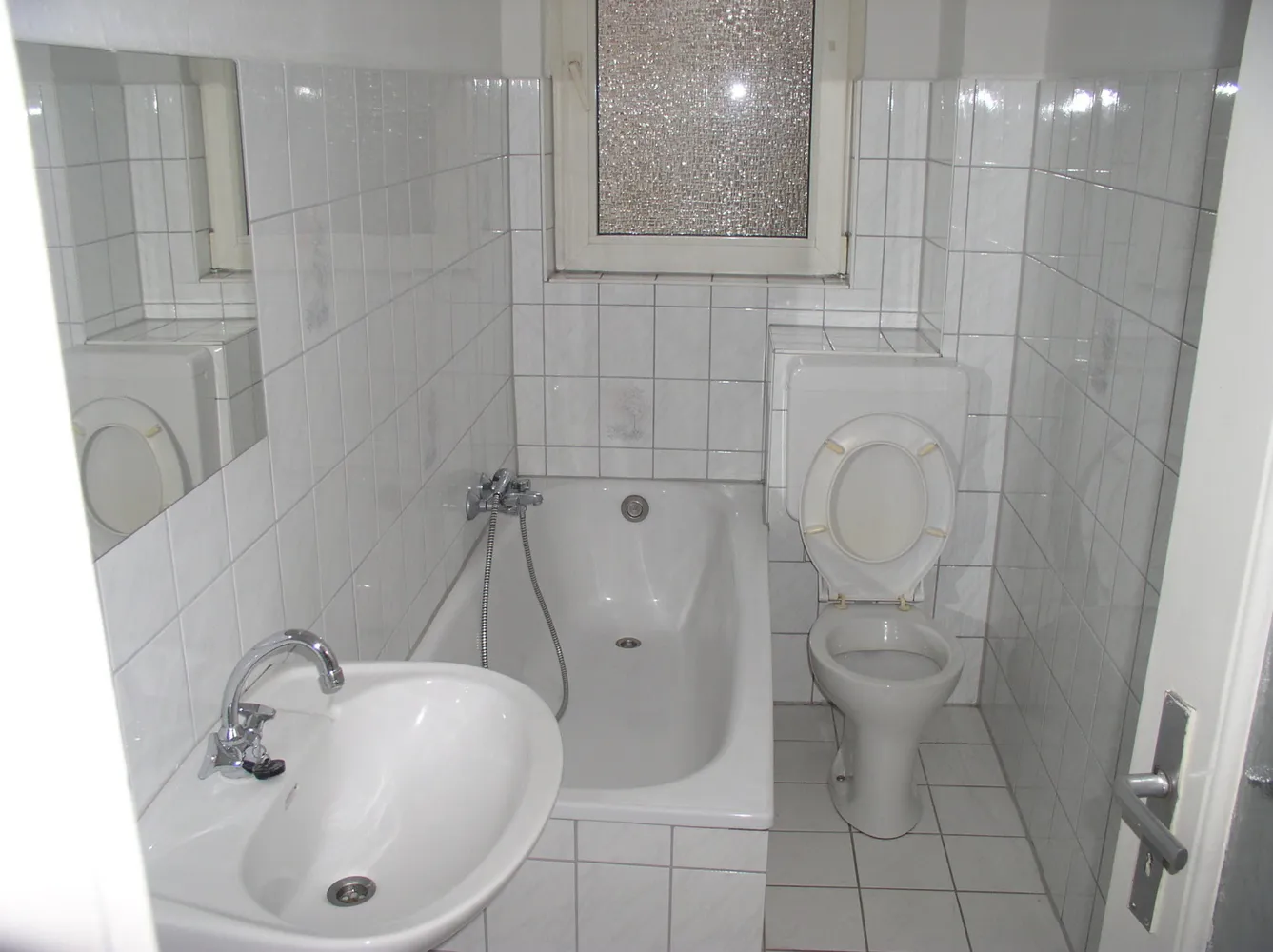 1 Zimmer Wohnung mit 34 m² in Frankfurt am Main – Bild 2
