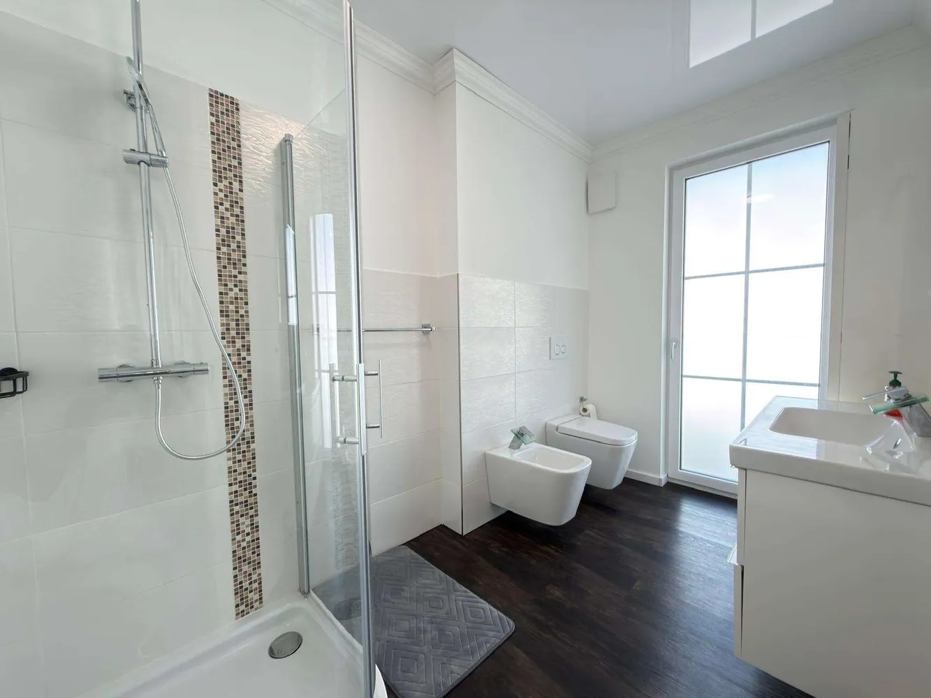 2 room apartment with 56 m² in Singen – Photo 3
