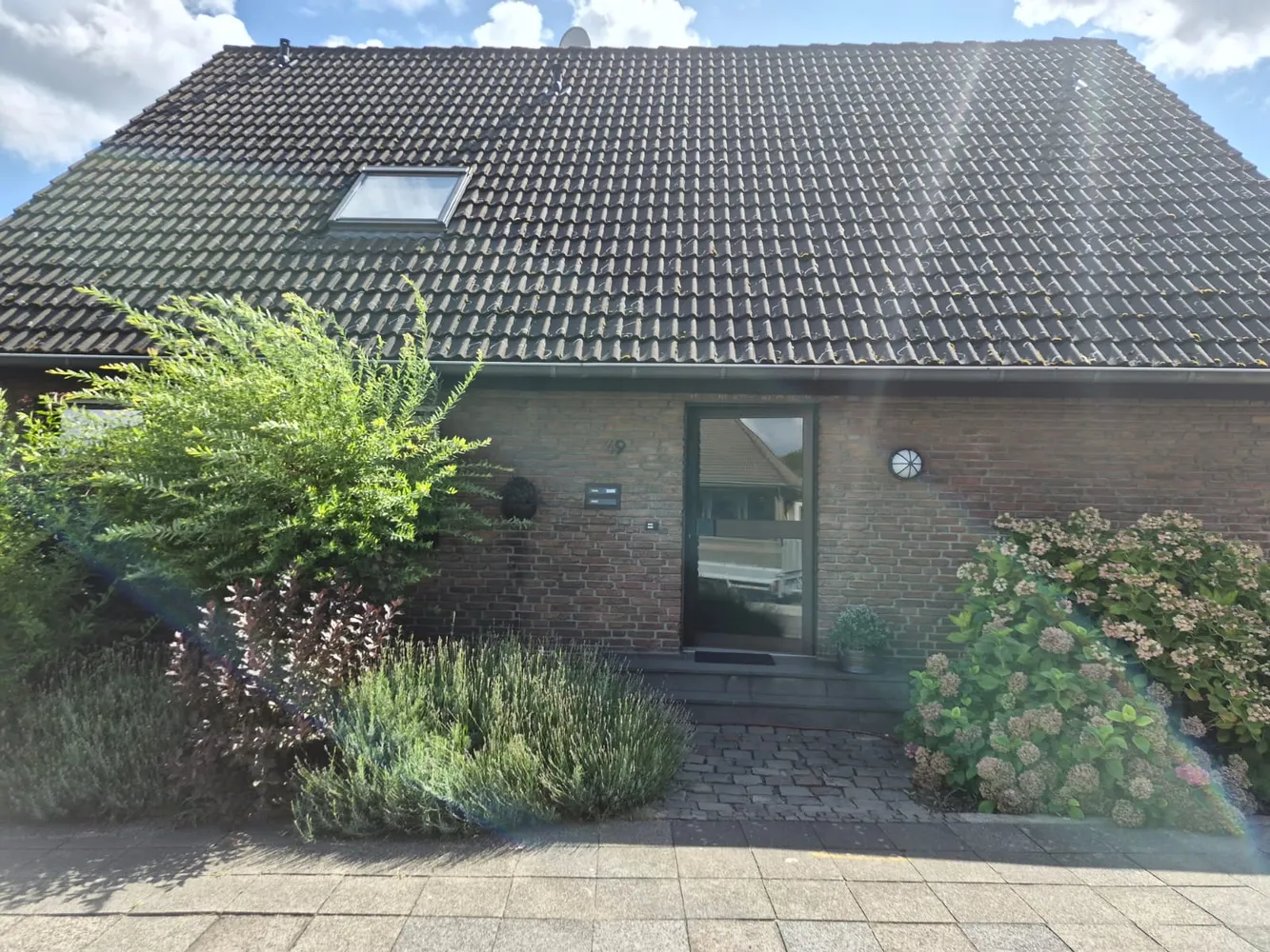 4 Zimmer Wohnung mit 72 m² in Krefeld – Bild 1