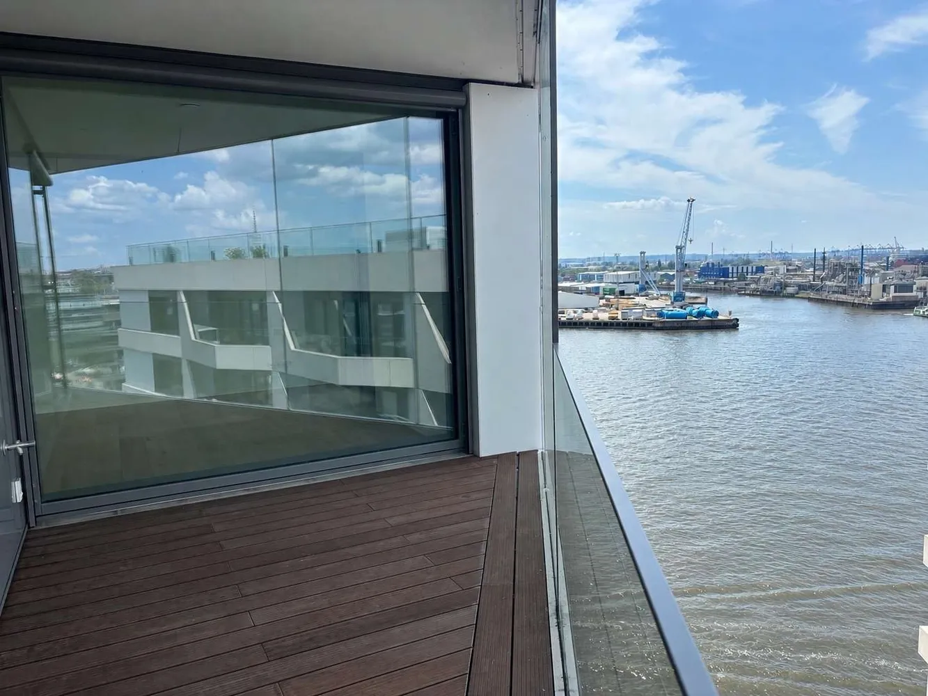2 Zimmer Wohnung mit 88 m² in Hamburg – Bild 6