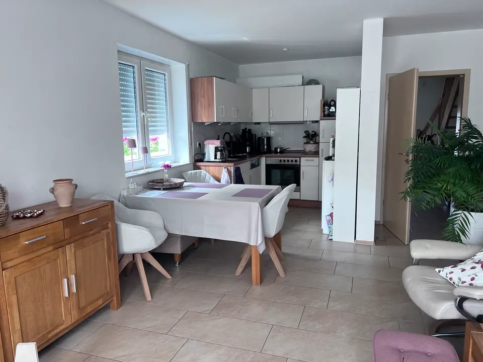 3 Zimmer Wohnung mit 79 m² in Aurich – Bild 2