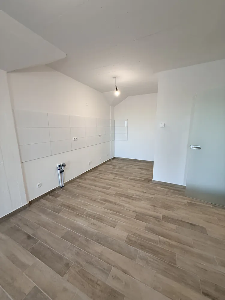 3 Zimmer Wohnung mit 85 m² in Magdeburg – Bild 2