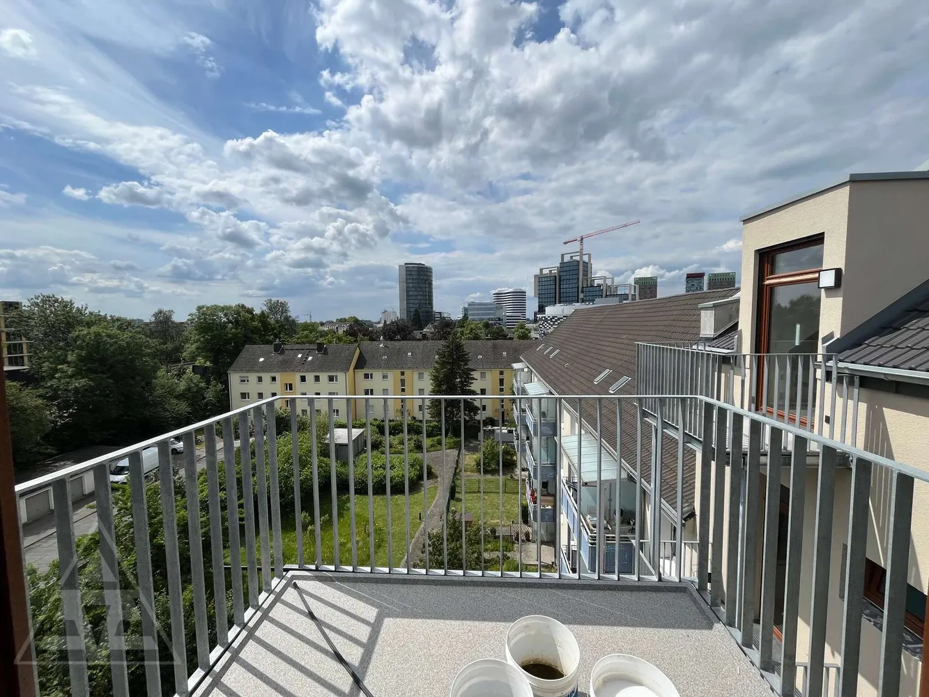 2 Zimmer Wohnung mit 75 m² in Düsseldorf – Bild 1