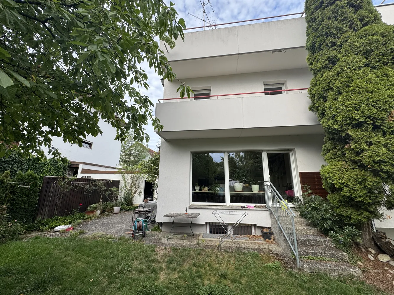 6 Zimmer Haus mit 160 m² in München – Bild 1