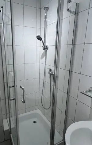 WG-Zimmer mit 65 m² in Saarbrücken – Bild 8
