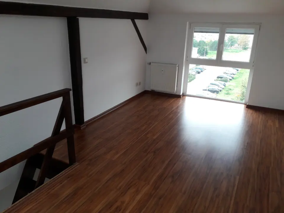 4 Zimmer Wohnung mit 100 m² in Gera – Bild 1