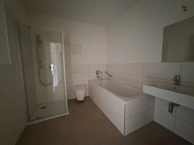 2 Zimmer Wohnung mit 70 m² in Dresden – Bild 8