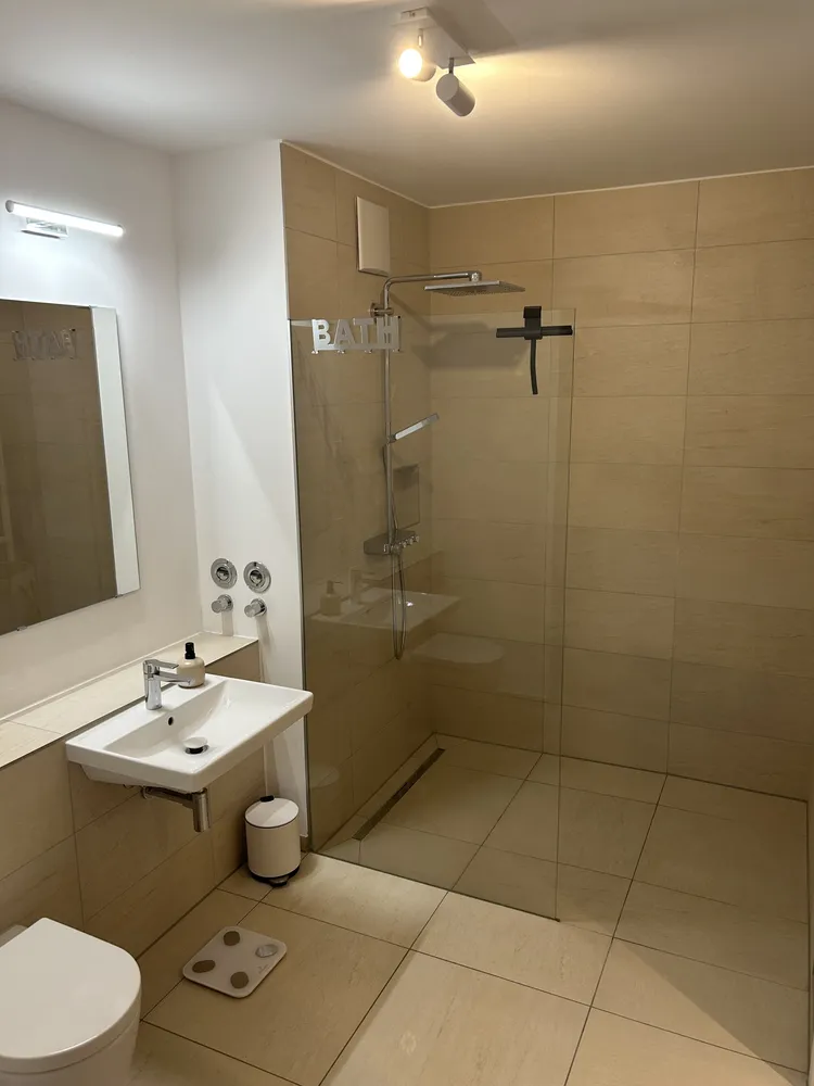 2 Zimmer Wohnung mit 63 m² in Düsseldorf – Bild 7