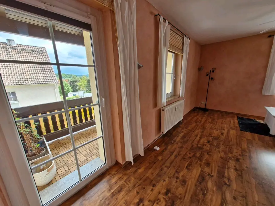 3 Zimmer Wohnung mit 78 m² in Sonneberg – Bild 4