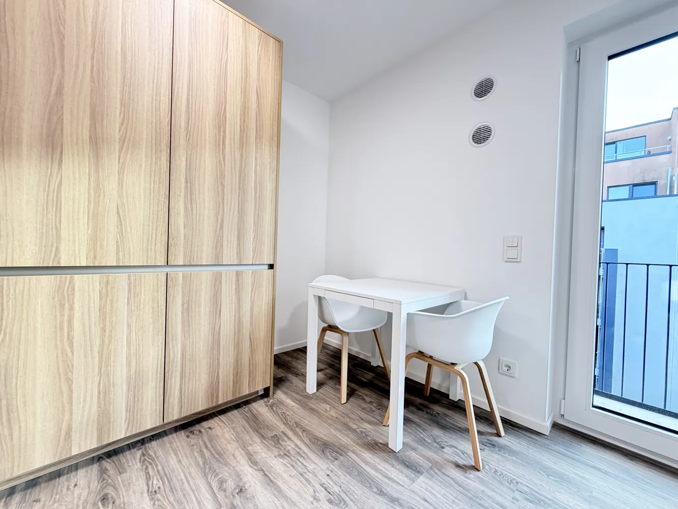 1 room apartment with 24 m² in Stuttgart – Photo 11