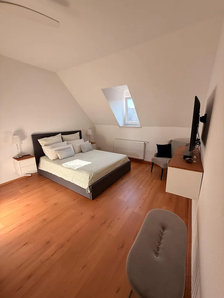 2 Zimmer Wohnung mit 68 m² in Wiesbaden – Bild 5