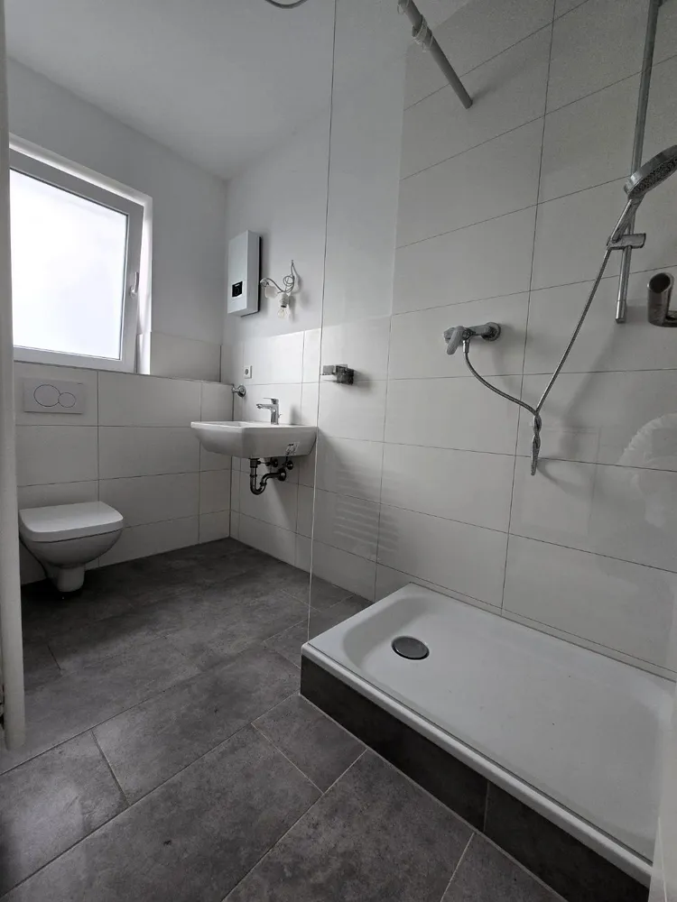 2 Zimmer Wohnung mit 55 m² in Düsseldorf – Bild 4
