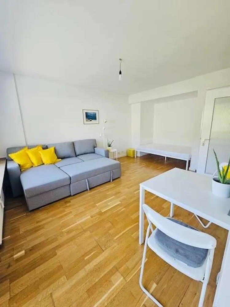 1 Zimmer Wohnung mit 35 m² in Düsseldorf – Bild 2