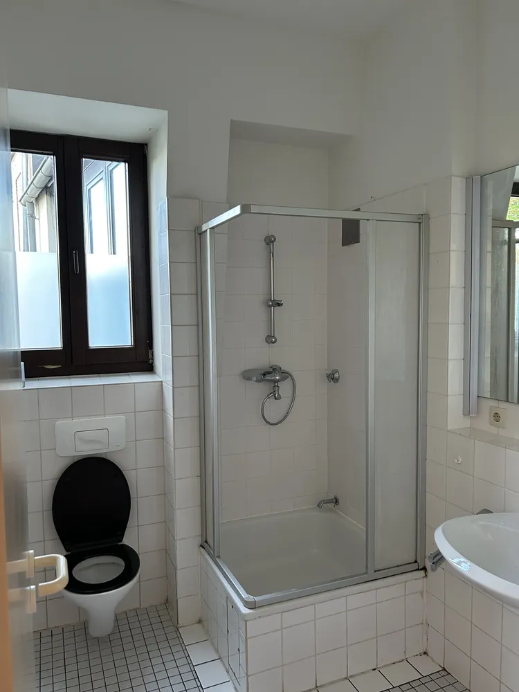 2 Zimmer Wohnung mit 54 m² in Krefeld – Bild 5