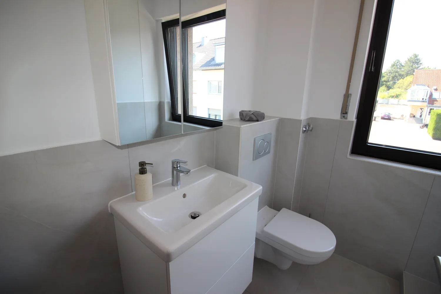2 Zimmer Wohnung mit 62 m² in Köln – Bild 4