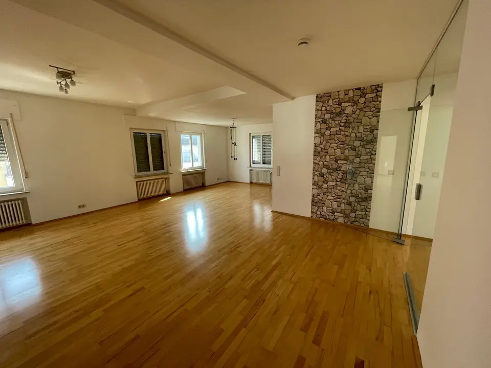 2 Zimmer Wohnung mit 80 m² in Euskirchen – Bild 3
