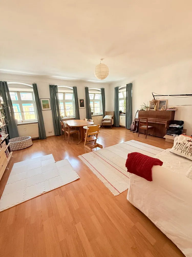 3 Zimmer Wohnung mit 113 m² in Augsburg – Bild 1