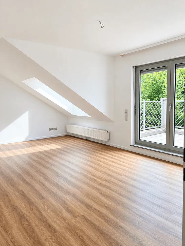 3 Zimmer Wohnung mit 81 m² in Saarbrücken – Bild 2