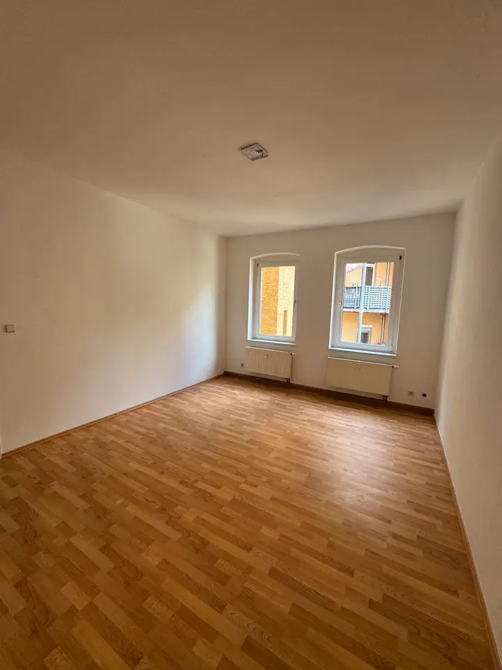 2 Zimmer Wohnung mit 55 m² in Altenburg – Bild 2