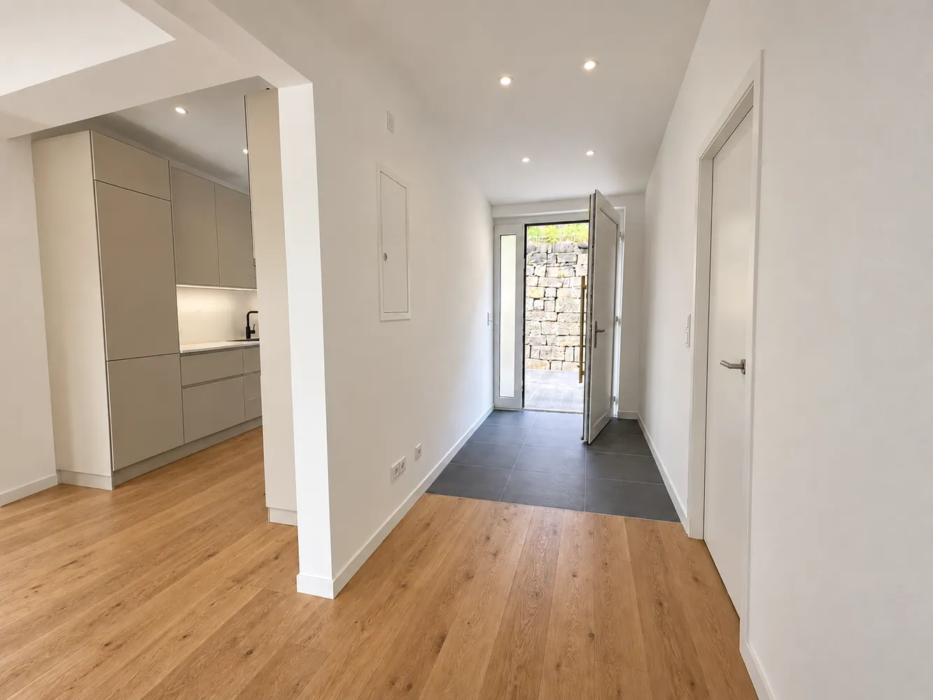 4 room apartment with 98 m² in Dresden – Photo 12