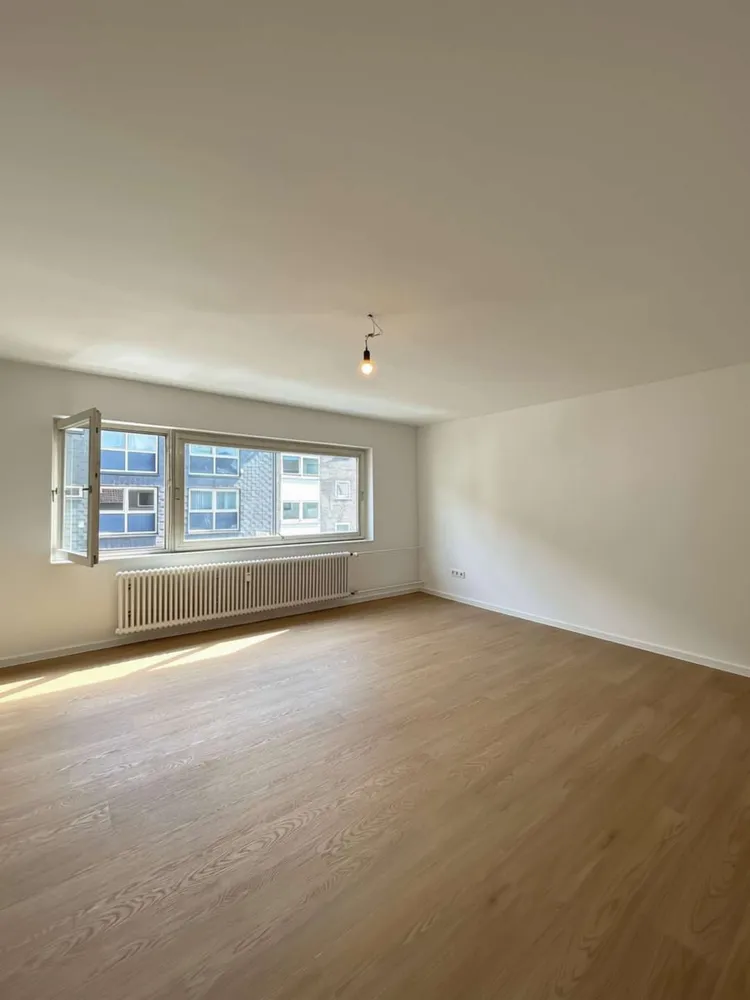 1 Zimmer Wohnung mit 32 m² in Köln – Bild 1