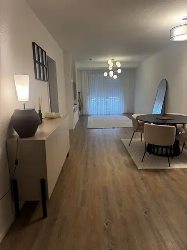 2 Zimmer Wohnung mit 68 m² in Düsseldorf – Bild 1