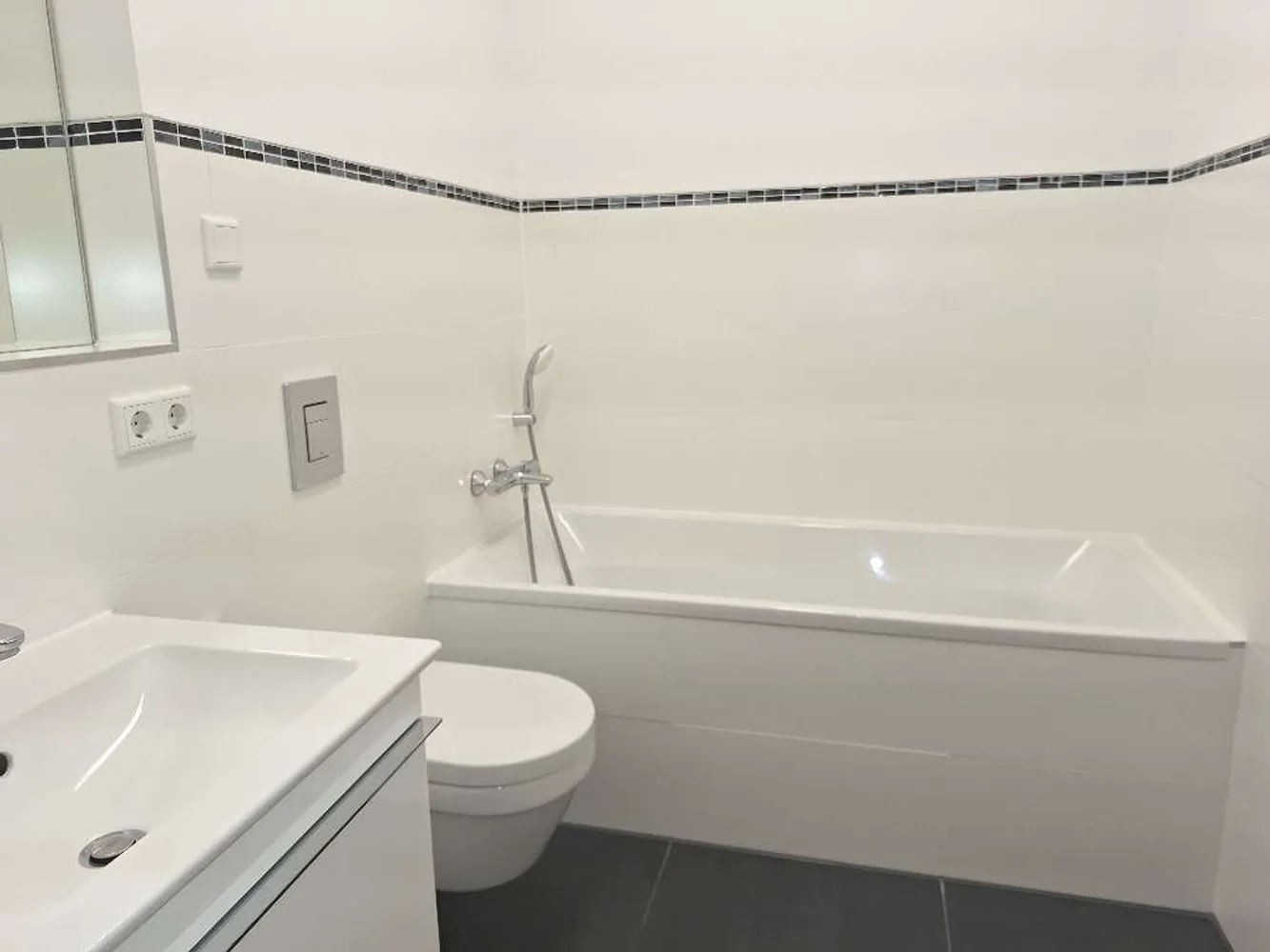 3 Zimmer Wohnung mit 104 m² in Berlin – Bild 8