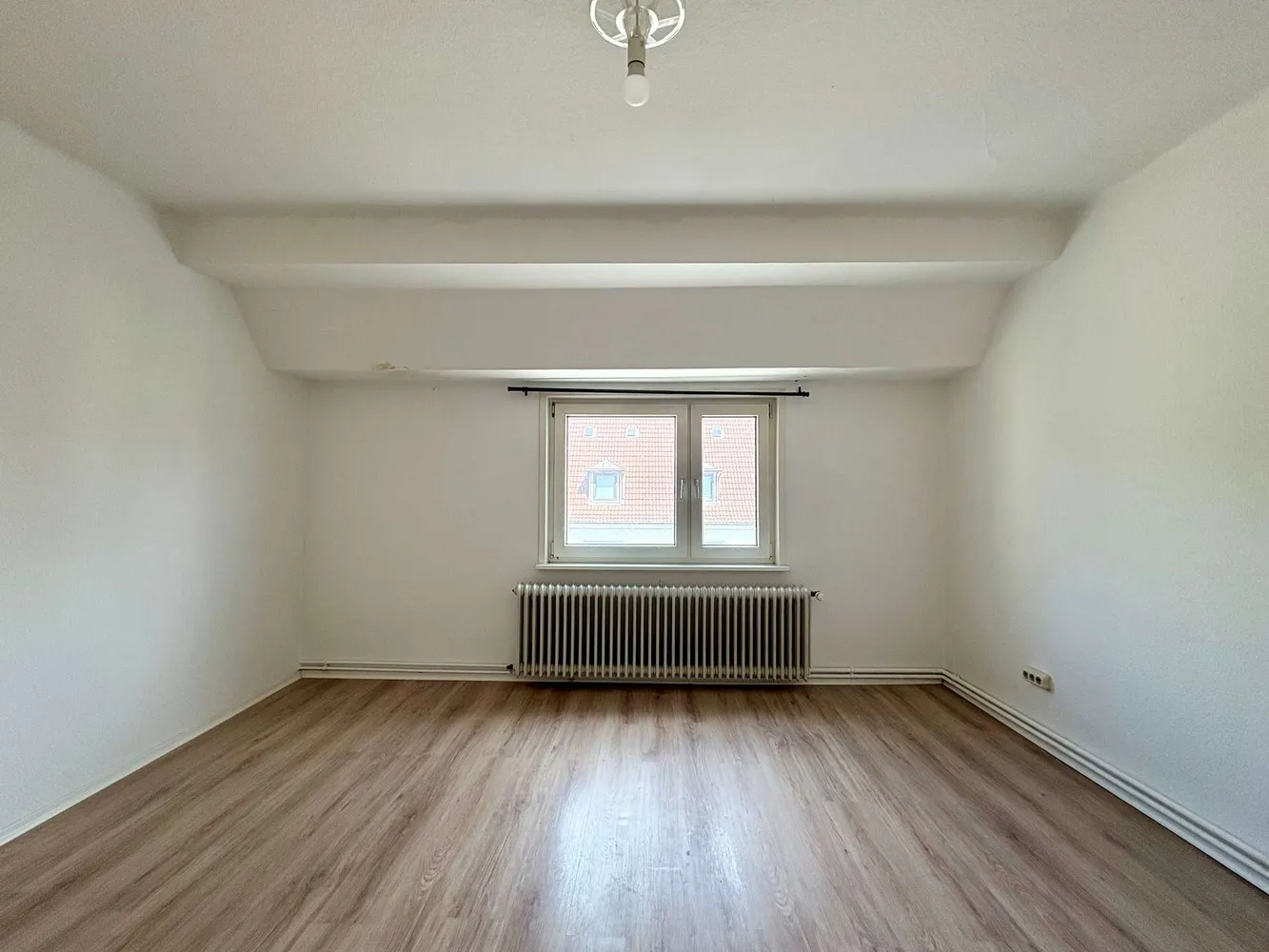 2 Zimmer Wohnung mit 70 m² in Hameln – Bild 2