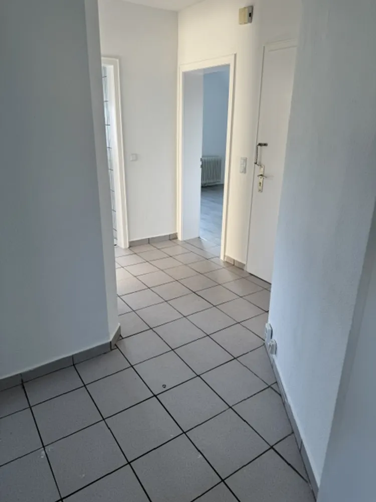 4 Zimmer Wohnung mit 75 m² in Essen – Bild 2