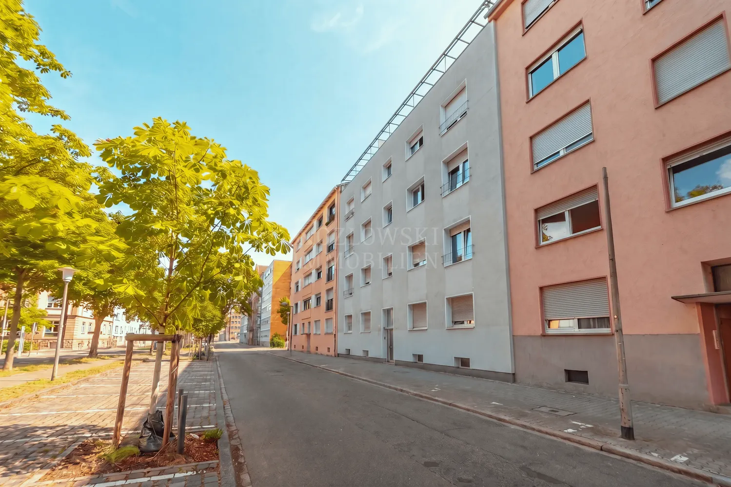 4 Zimmer Wohnung mit 108 m² in Mannheim – Bild 2