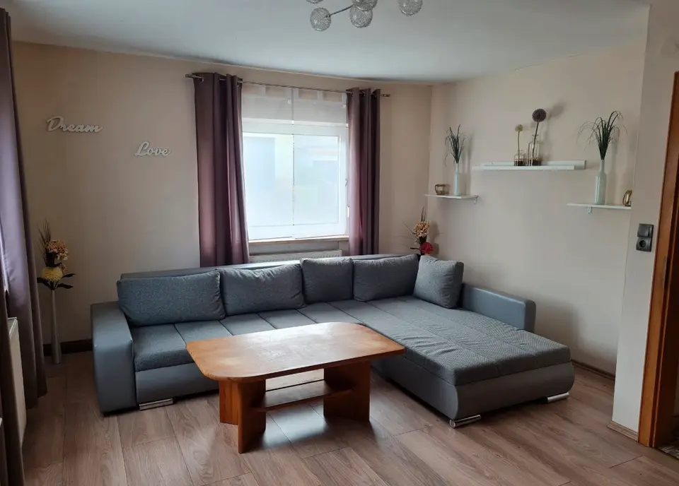 3 Zimmer Wohnung mit 63 m² in Sonneberg – Bild 2