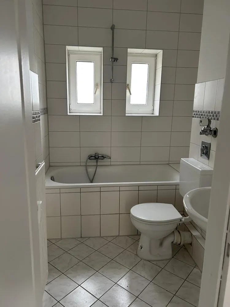 2 Zimmer Wohnung mit 50 m² in Kiel – Bild 3
